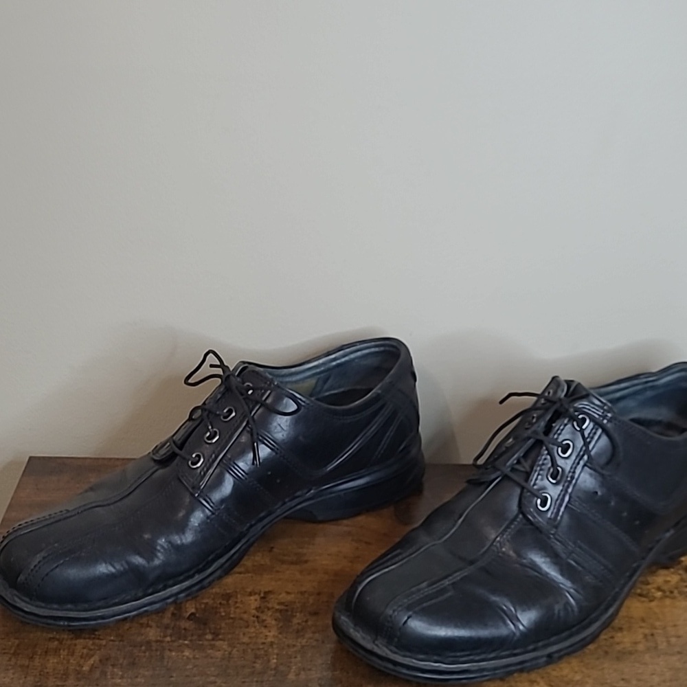 Clarks Black Touareg Leather Lace-Up Oxfords size 10.5 - Picture 4 of 10